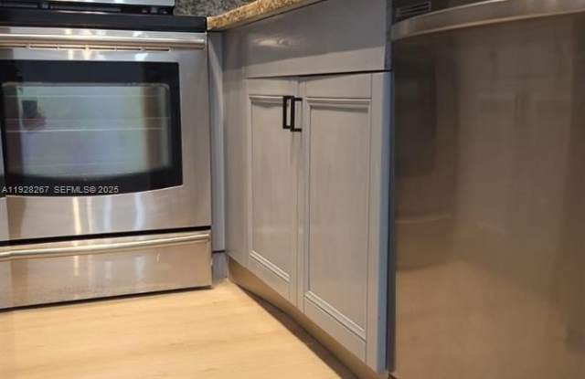 Photo of 10023 Winding Lake Rd