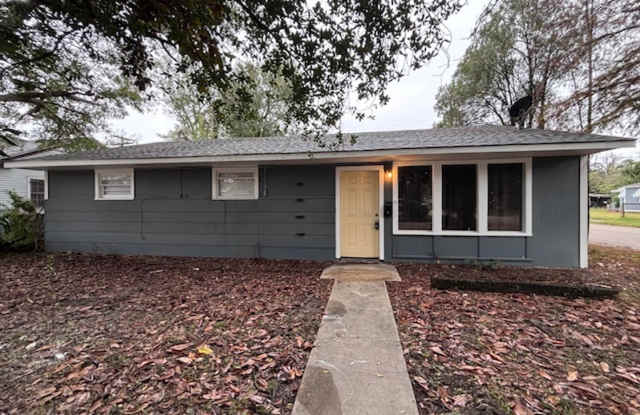 Nice 3 bedroom 2 bath home in Baton Rouge, La.