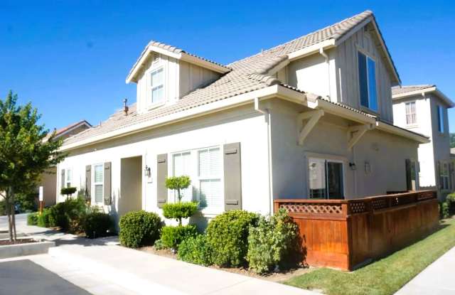 Photo of Stunning 2-Bedroom Home in Exclusive 55+ Gated Community – Move-In Ready!