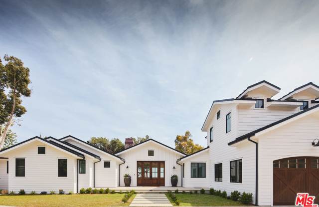 5561 Horizon Drive