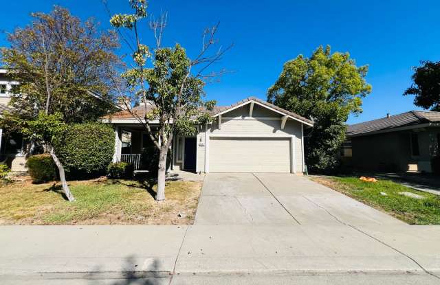 Photo of Laguna West Home with Spacious Backyard!