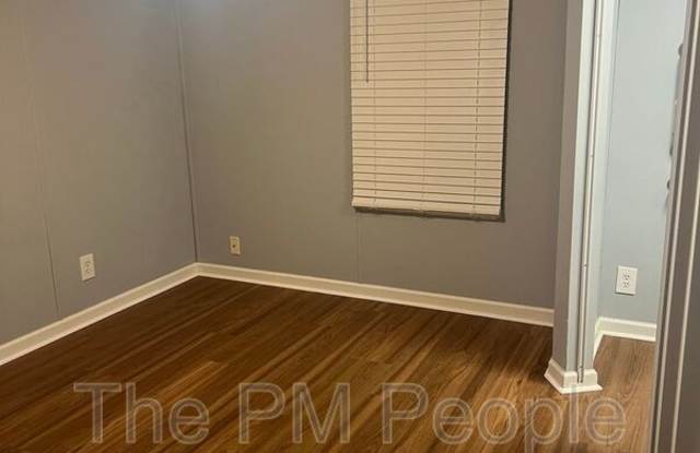 745 Country Club Rd.