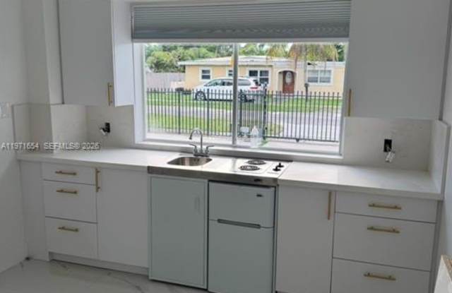 12501 SW 84th Ave Rd