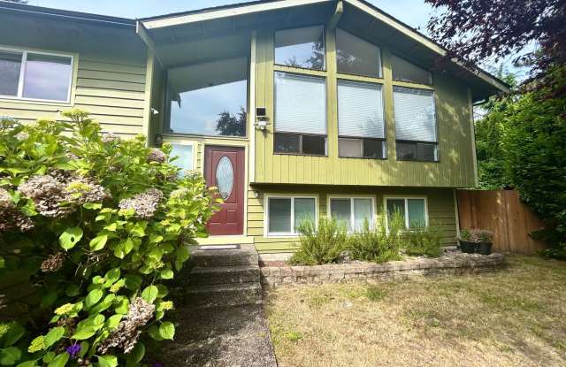 Spacious West Hill Gem – 4 Bed, 3 Bath with Stunning Layout and Modern Comforts