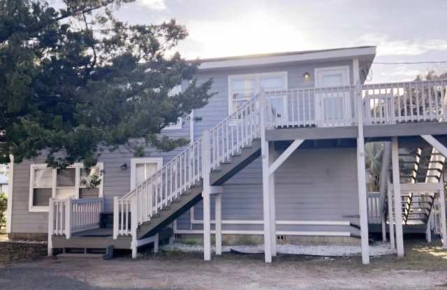 301 5th Ave. S
