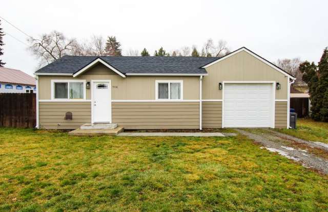 908 N. Vista Rd. Updated West Valley Home! - 908 North Vista Road, Spokane Valley, WA 99212