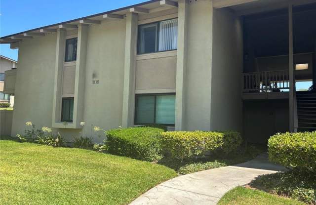 13634 La Jolla Circle