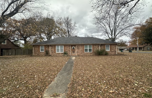 2106 Wilson Rd - 2106 Wilson Road, Memphis, TN 38116