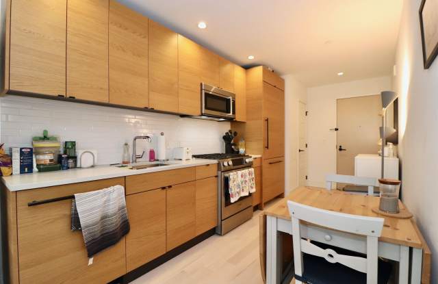 Photo of 10 PROVOST ST