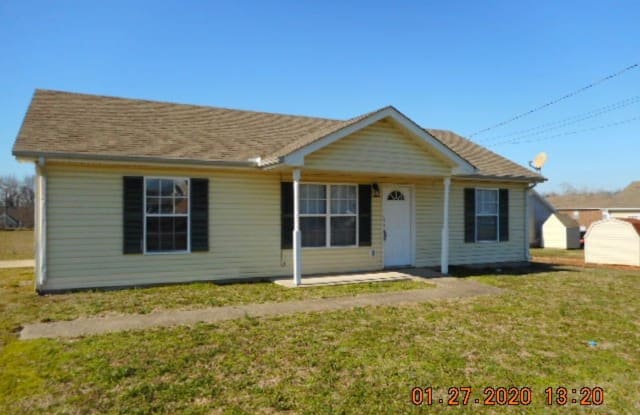 202 Cranklen Circle - 202 Cranklen Circle, Clarksville, TN 37042