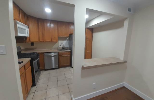 6036 Westchester Park Drive