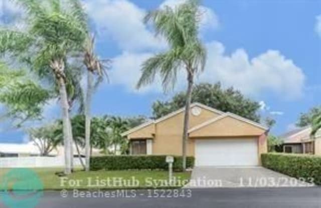 1 W Chesterfield Dr - 1 West Chesterfield Drive, Boynton Beach, FL 33426