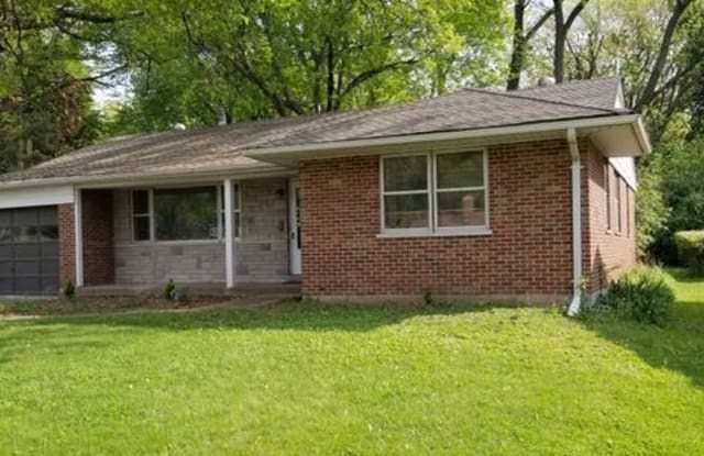 1350 Saint Denis - 1350 Saint Denis Street, Florissant, MO 63033