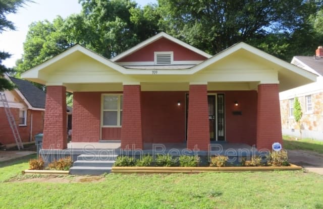 709 E Davant Ave (South) - 709 East Davant Avenue, Memphis, TN 38106