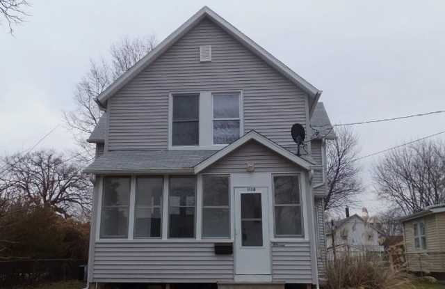 1110 13th St