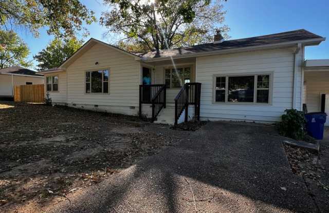 Newly remodeled 4 bedroom 2 bathroom house