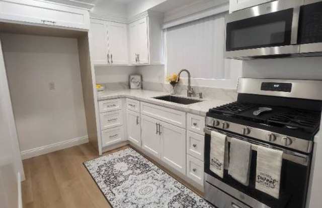 311 Junipero Avenue - 6