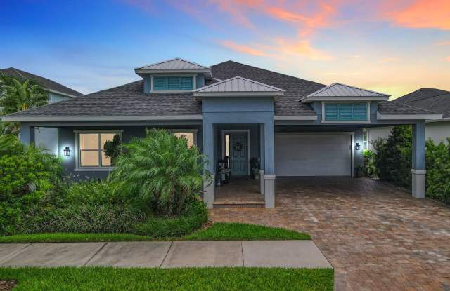 Beautiful 4 Bedroom Home in Venetian Bay