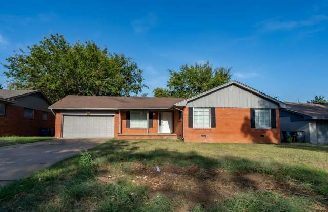 Photo of Large 3bed 1.5bath Home!