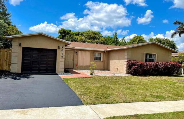 7800 NW 45th Ct - 7800 NW 45th Ct, Lauderhill, FL 33351