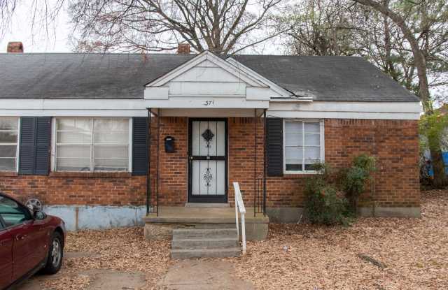 1371 Semmes St - 1371 Semmes Street, Memphis, TN 38114