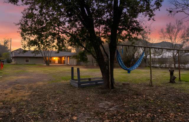 605 Highlands Street