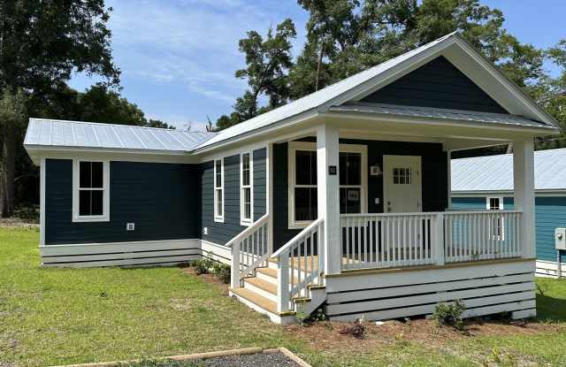 163 W Chaffin Avenue