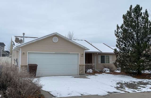 Photo of 836 South Forty Drive