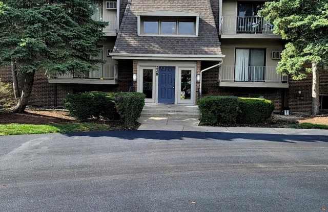 Photo of 228 E Bailey Road