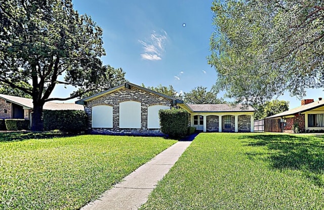 1810 Warwick St - 1810 Warwick Street, Garland, TX 75044