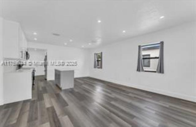 3250 Northwest 17th Street