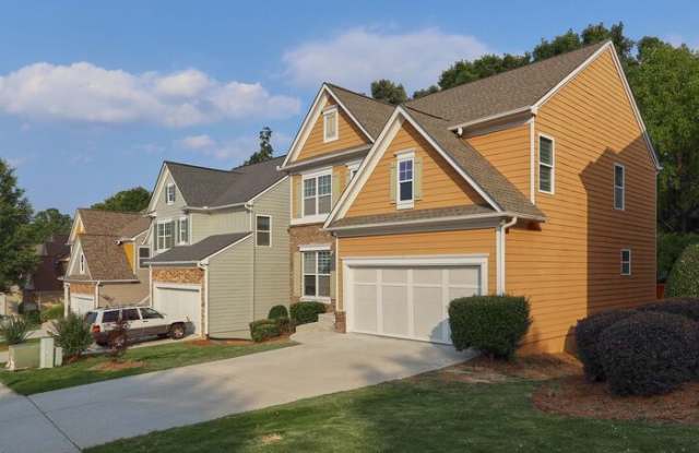 477 Bridgeton Cove Northeast