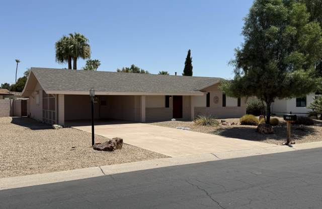 101 S FLORENCE Avenue