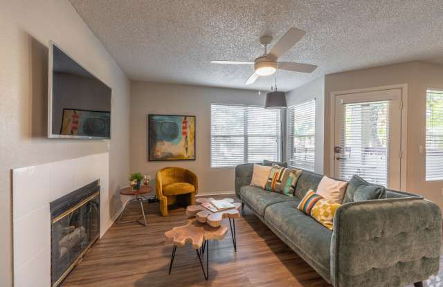 Gloria Park Villas Apartments