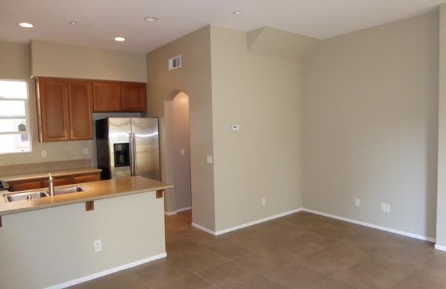 Beautiful 2 Bed 2.5 Bath Condo in San Marcos
