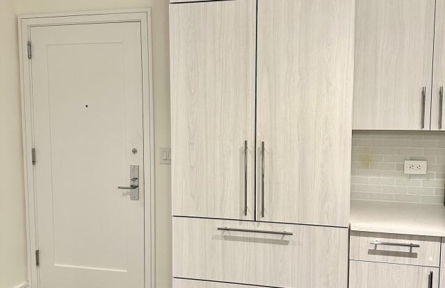 30 Melrose Terrace unit: 404