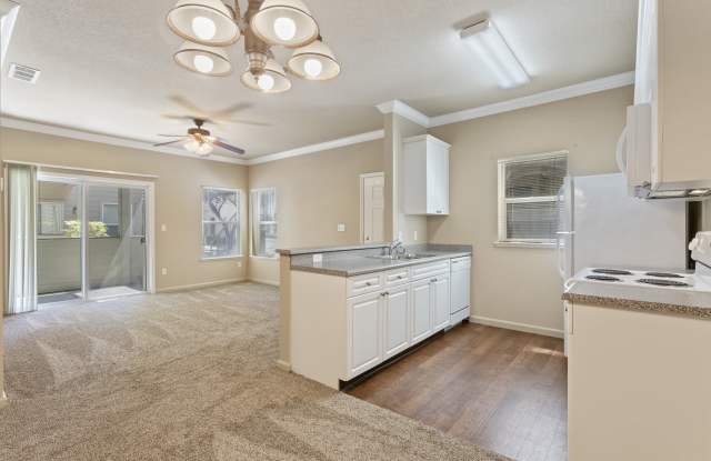 Photo of 8905 Davis Road