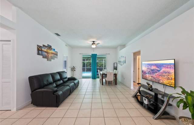 3016 BLOOMSBURY DRIVE