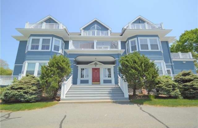 Photo of 398 Wolcott Avenue