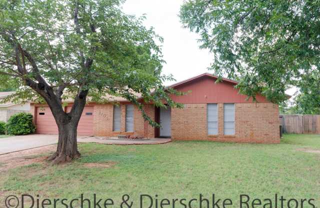 Photo of Lovely 3 bedroom 2 bath College Hills West Home!