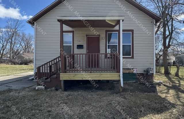 726 E York Ave.