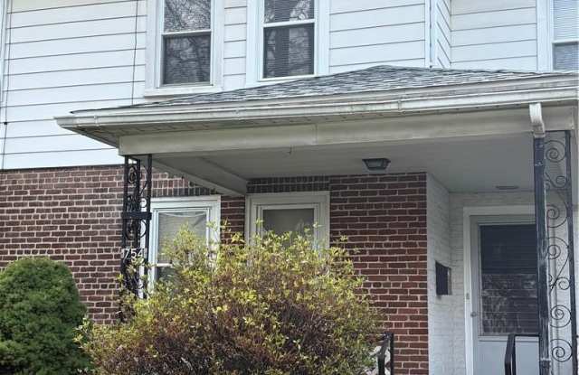 754 E Washington Avenue