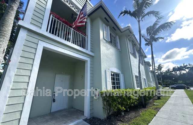 Photo of 2731 NE 3rd Dr