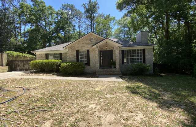 110 Dunbar Loop