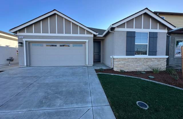 New Three Bedroom Build in Roseville