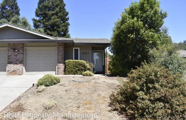 6053 Roloff Way - 6053 Roloff Way, Orangevale, CA 95662