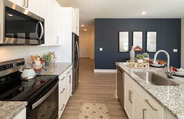 Advenir at Flowery Branch