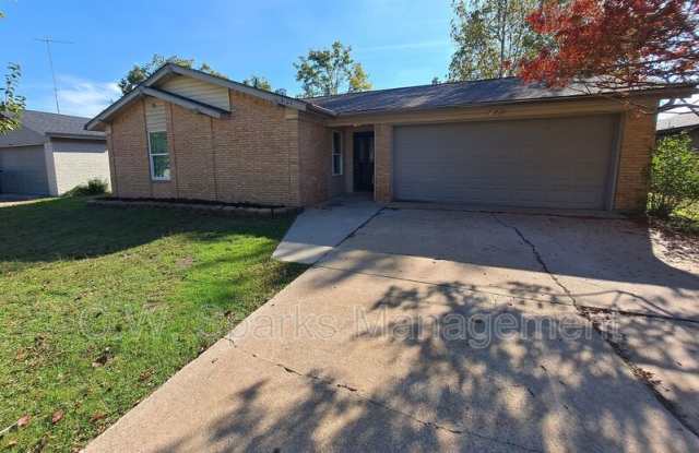 3105 Chaparral Drive