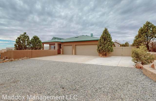 2125 Contreras Rd NE - 2125 Contreras Road Northeast, Rio Rancho, NM 87144