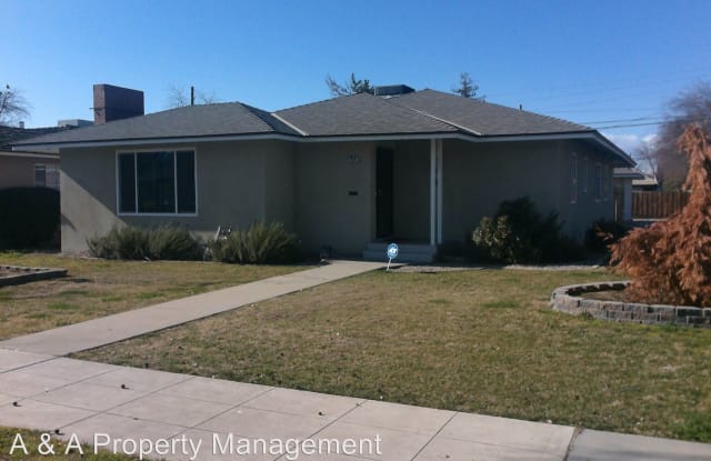 2545 N. Vagedes Ave - 2545 North Vagedes Avenue, Fresno, CA 93705